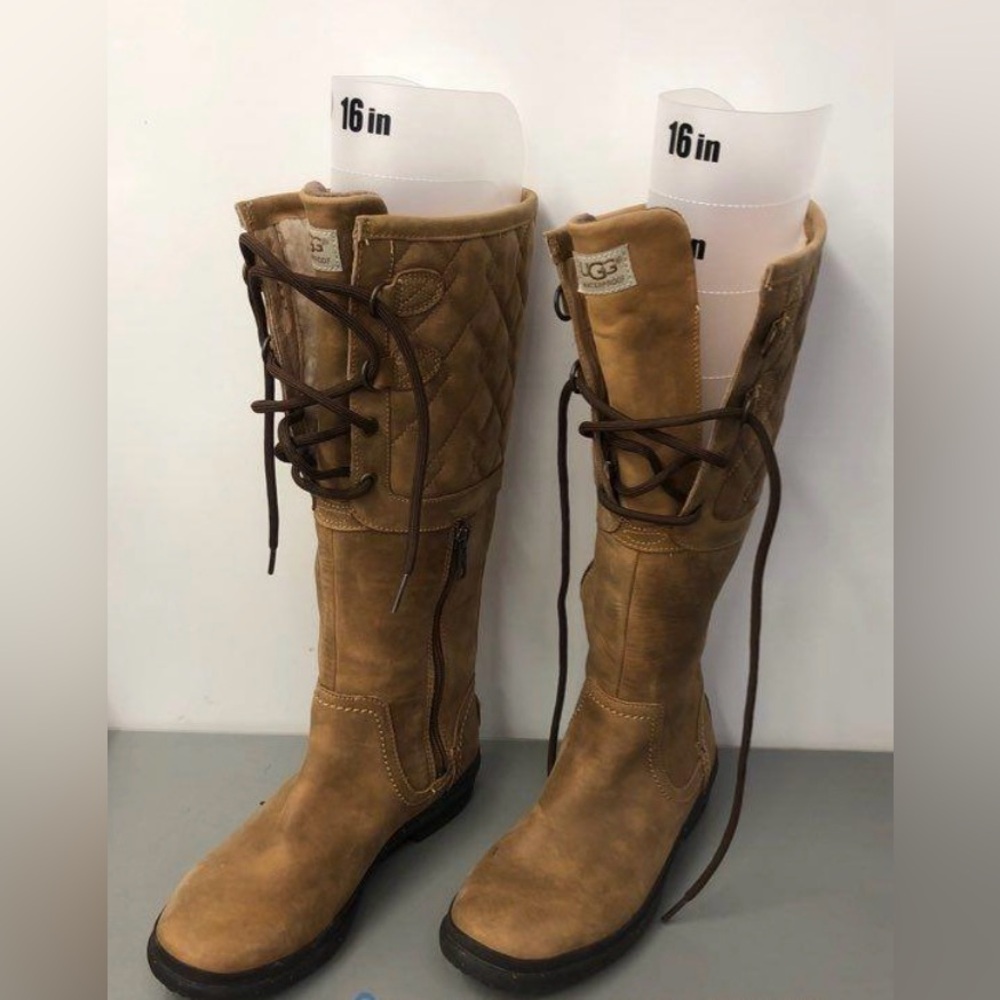 UGG Women's Elsa Deco Quilt Chestnut Waterproof Boot US Size 6 Medium - Picture 1 of 5